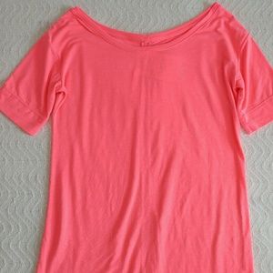 Gap Fit Maternity Neon Pink Shirt